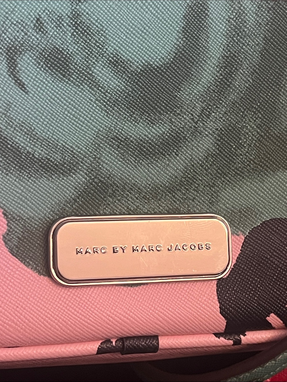 Marc by Marc Jacobs Jerrie Rose Sally Crossbody - Picture 2 of 9